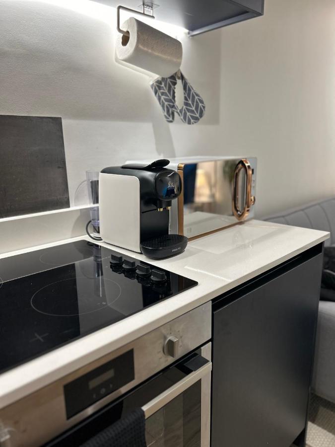 Modern 1-Bed Duplex+Balcony Apartment Manchester Exterior photo